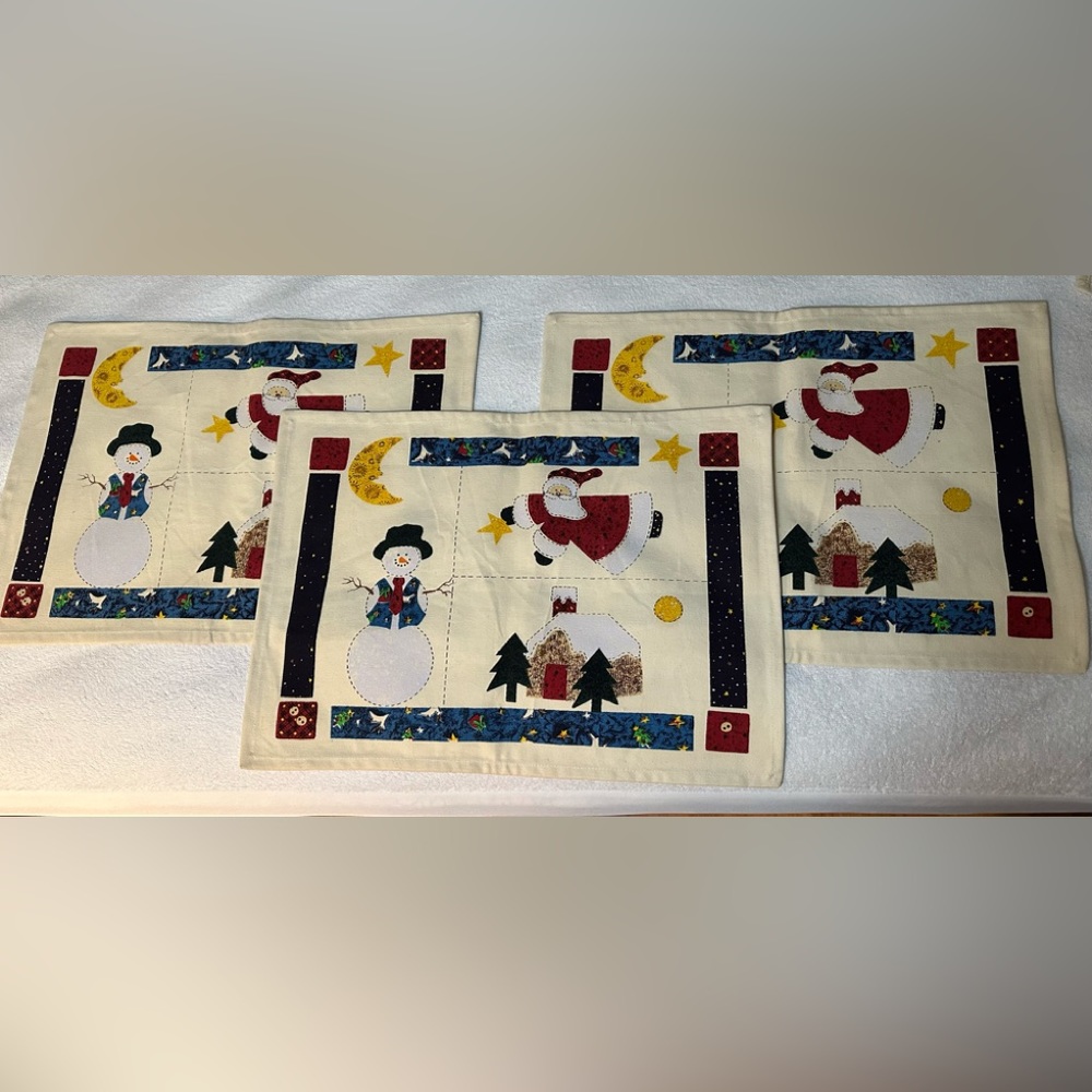 Placemats 3 Piece Set For Christmas - N w/o T